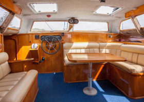 Seabird-7-interior-living-area